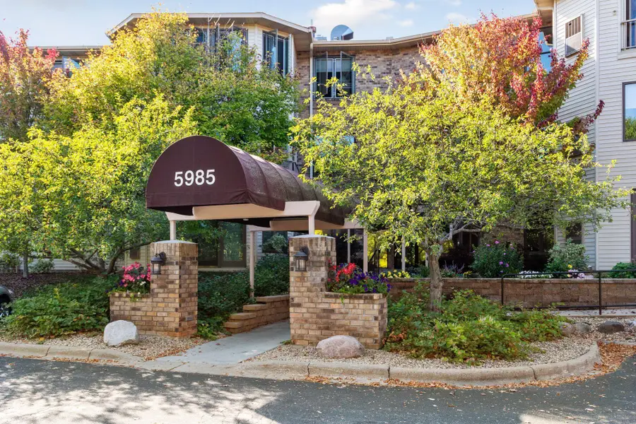 5985 Rowland Road #206, Minnetonka, MN 55343 - Image #2