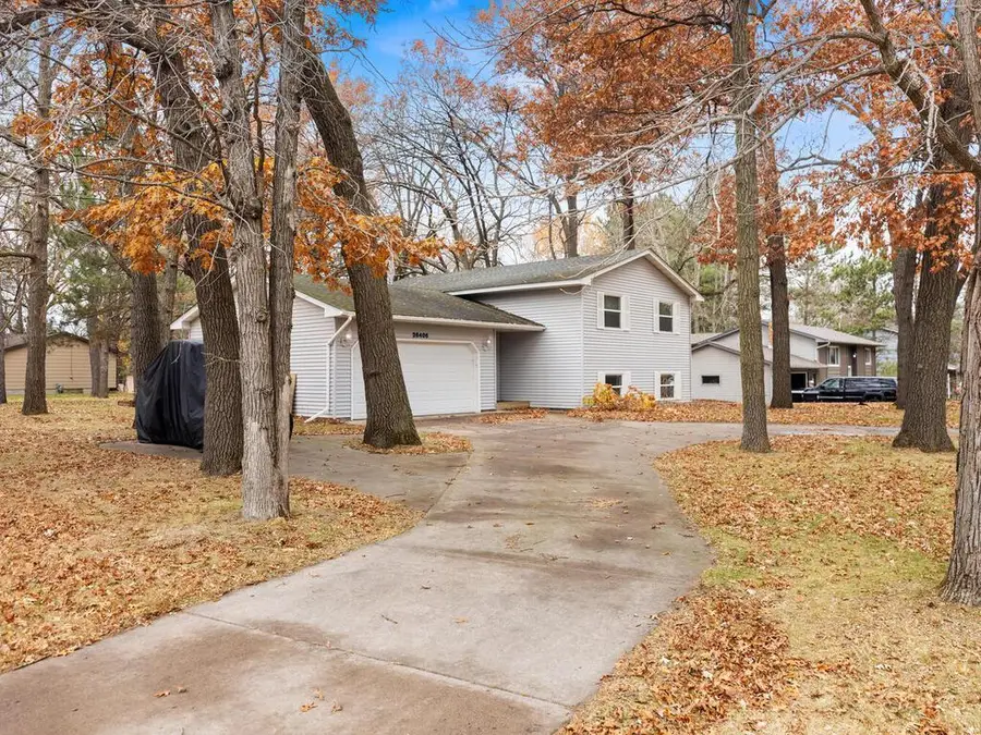 26406 Finley Avenue, Wyoming, MN 55092 - Image #3