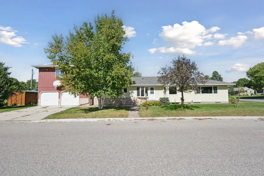 612 S 11th Street, Olivia, MN 56277 - Image #2