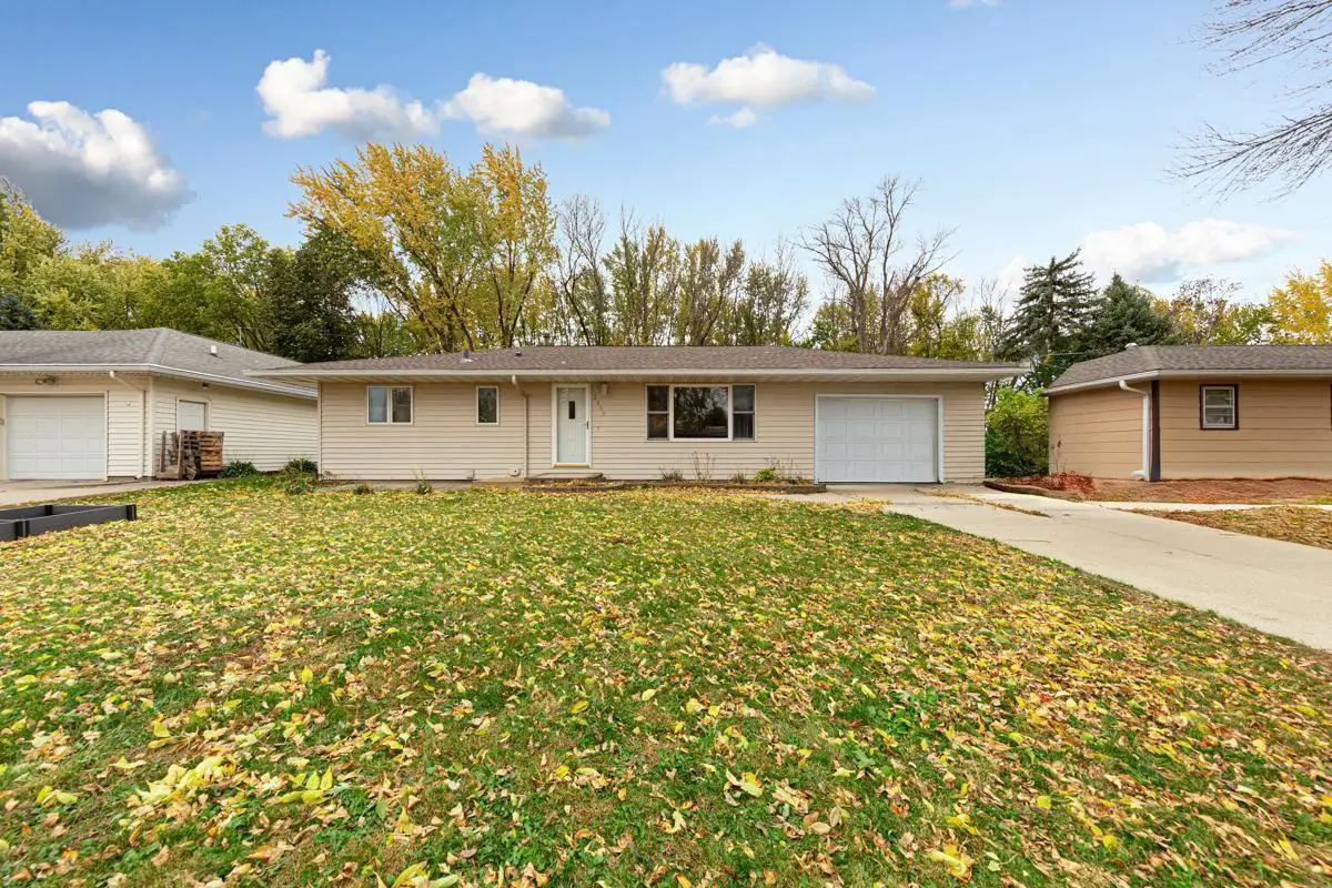 2609 E Main Street, Mankato, MN 56001 - Image #1