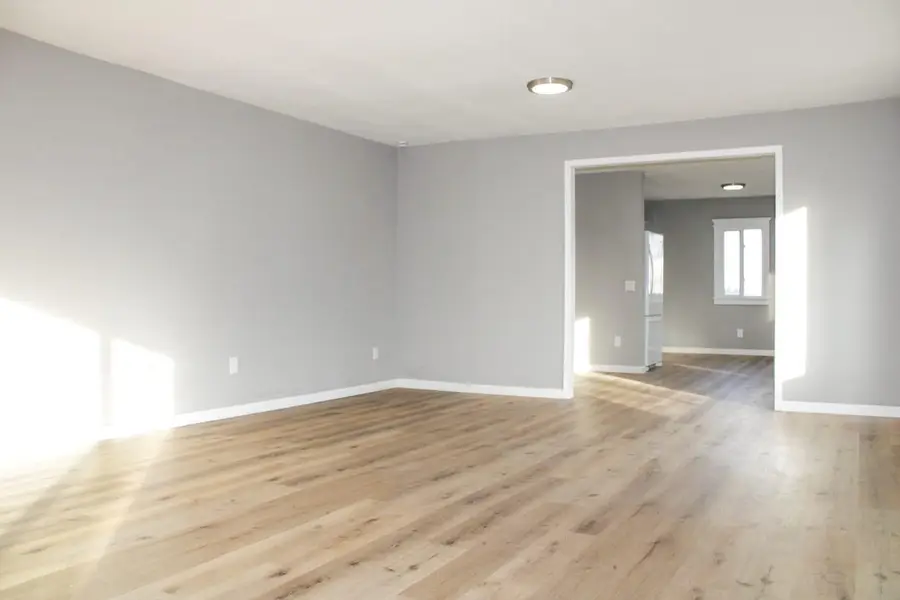 108 N Secor Street, Bricelyn, MN 56014 - Image #3