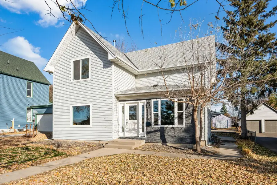 533 7th Avenue S, Hopkins, MN 55343 - Image #2