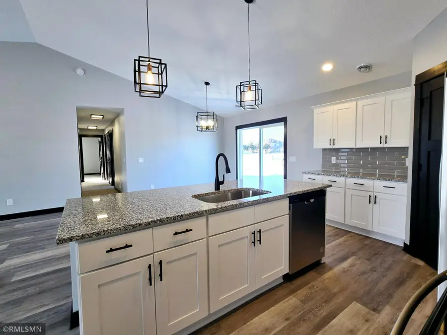 1022 Cullen Street, Saint Peter, MN 56082 - Image #3