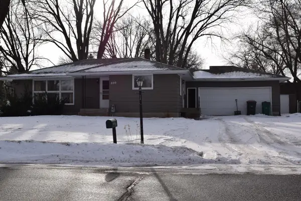 800 Sumac Lane, Glencoe, MN 55336