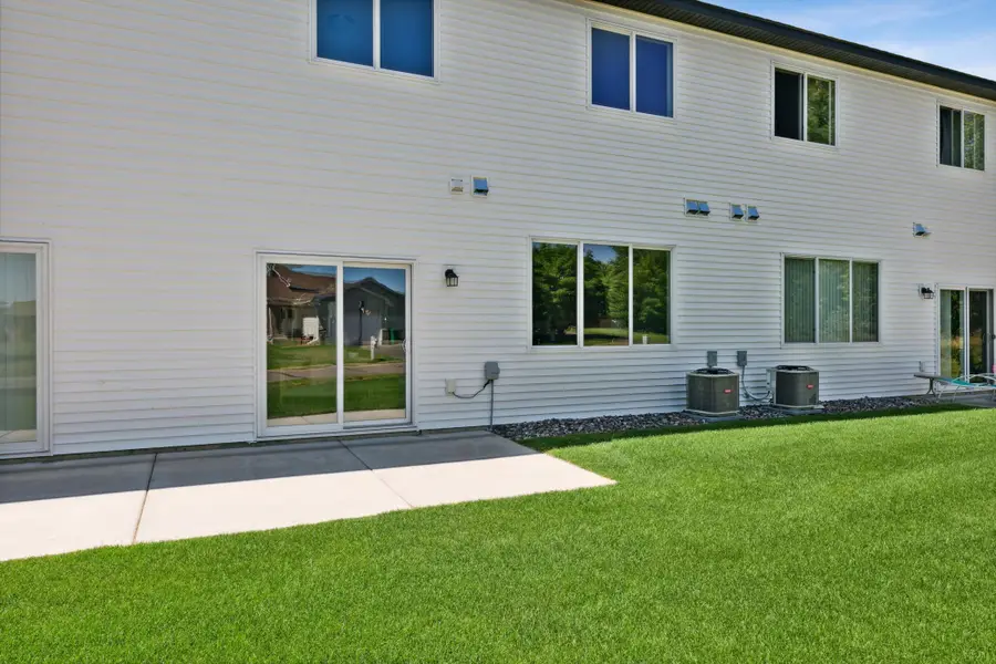 2100 Cleveland Lane S, Cambridge, MN 55008 - Image #3