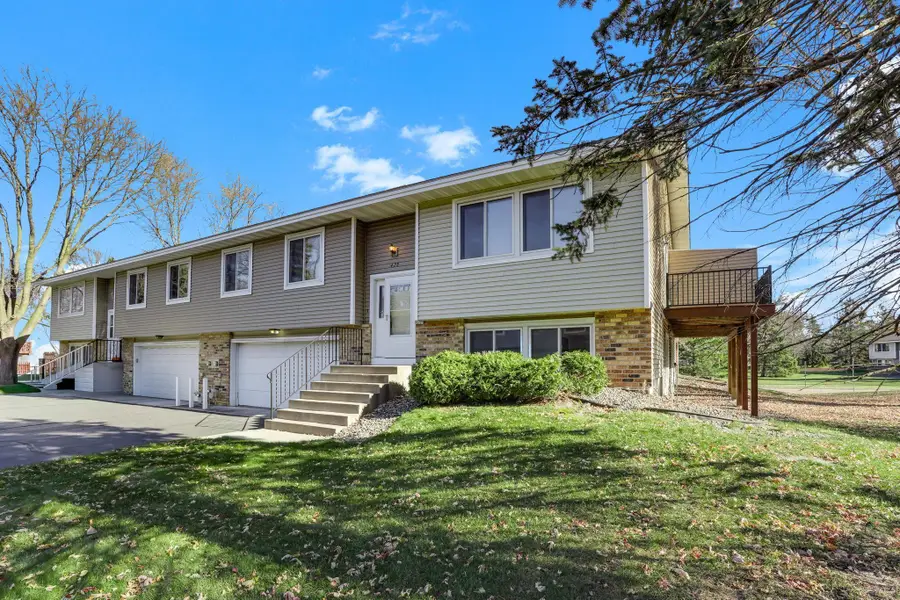 428 96th Lane Ne, Blaine, MN 55434 - Image #2