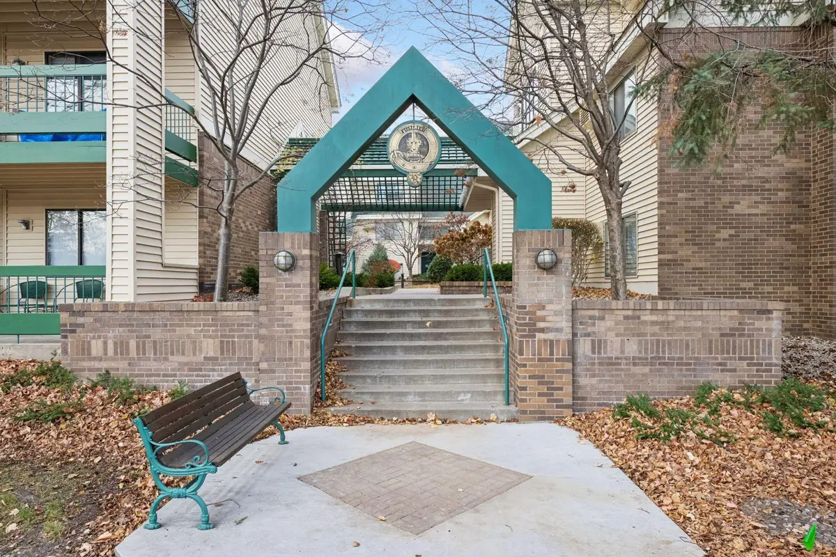 7610 York Avenue S #3302, Edina, MN 55435 - Image #1