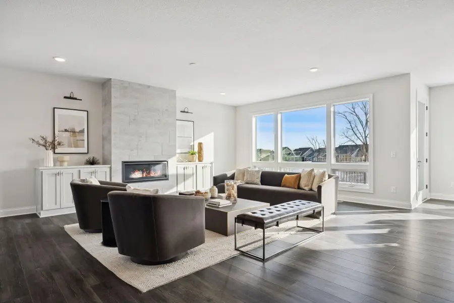 845 Juniper Circle N, Lake Elmo, MN 55042 - Image #2