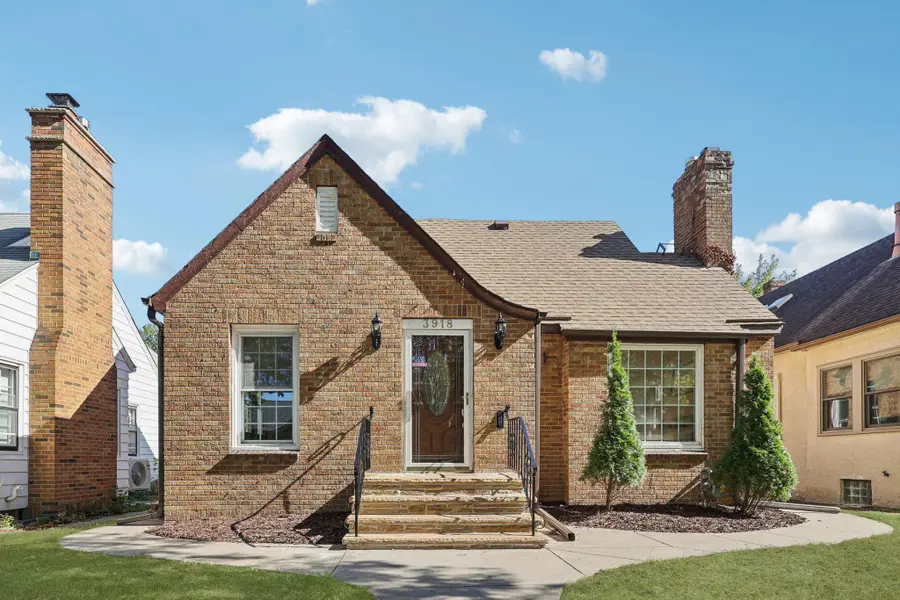3918 Washburn Avenue N, Minneapolis, MN 55412 - Image #2