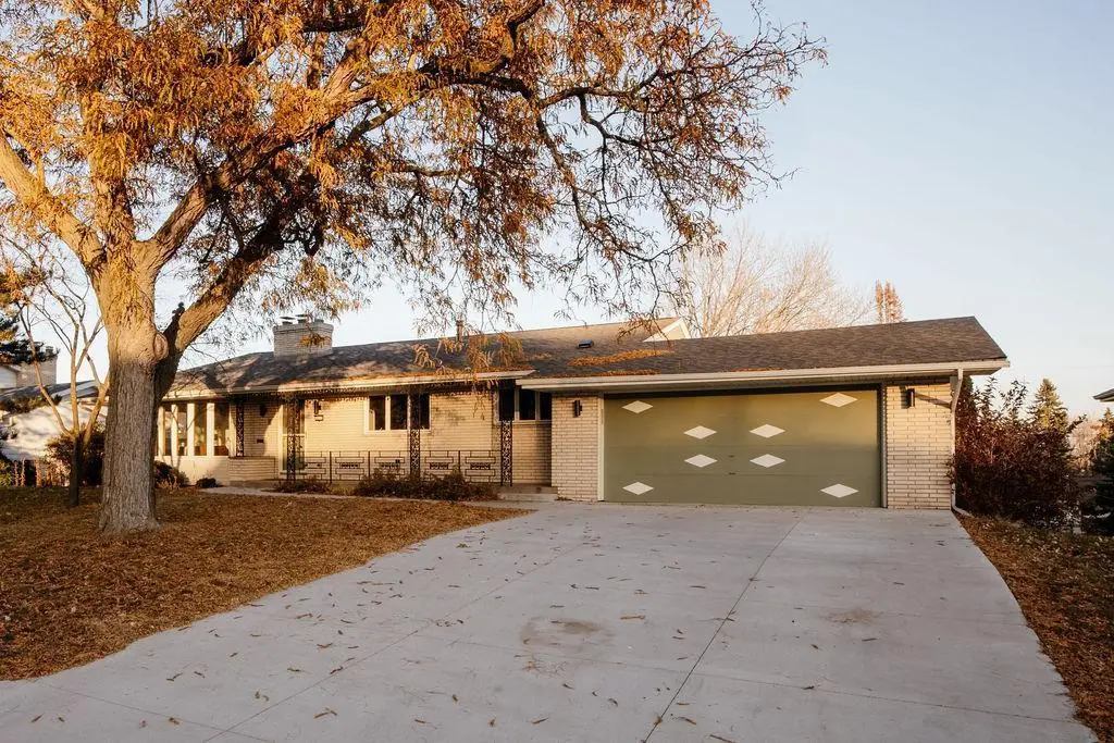 3213 Skycroft Drive, Saint Anthony, MN 55418 - Image #1