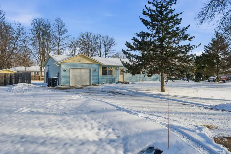 530 Nelson Court, Center City, MN 55012 - Image #2