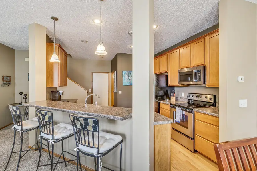 10808 Hawthorn Trail #A, Woodbury, MN 55129 - Image #3