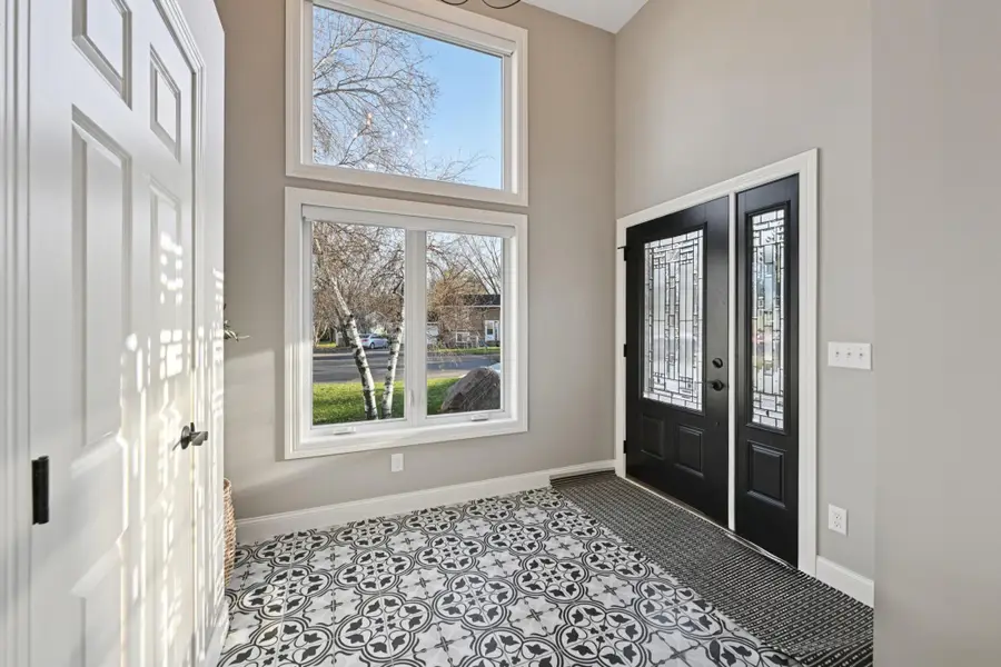 118 Crystal Court, Montrose, MN 55363 - Image #3