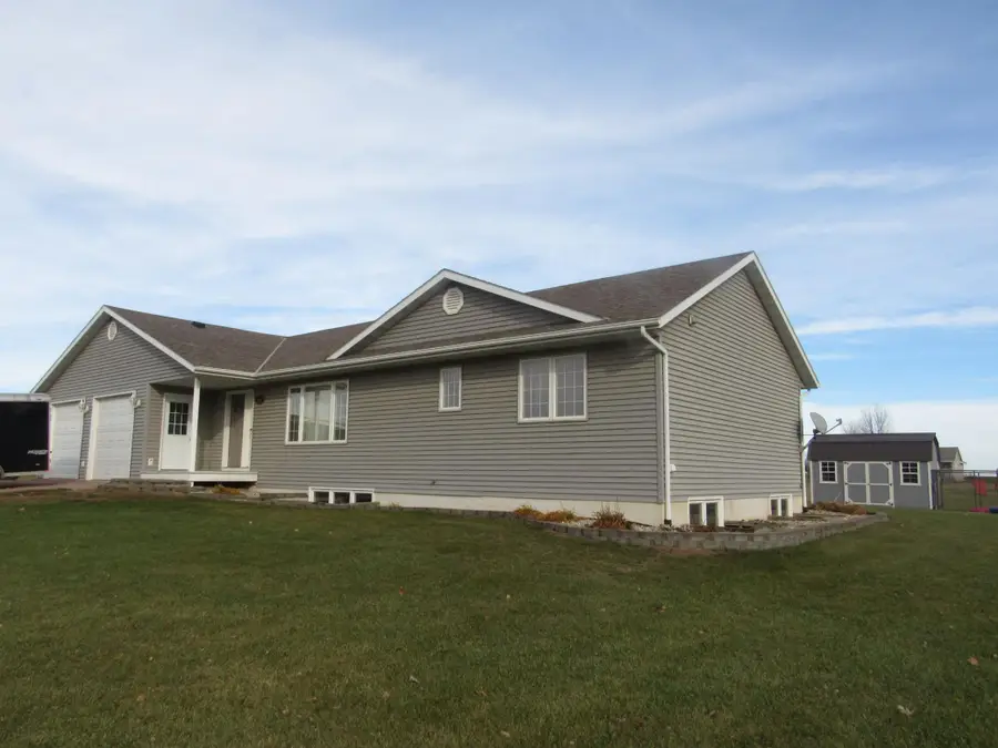 408 Ludlow Avenue, Rushmore, MN 56168 - Image #2