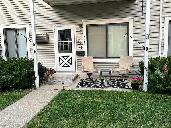 3305 15th Avenue S #B, Fargo, ND 58103