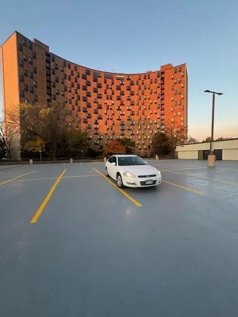 1181 Edgcumbe #1016, Saint Paul, MN 55105