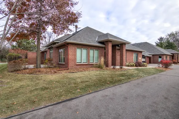 91 Deerwood Court, Hudson, WI 54016