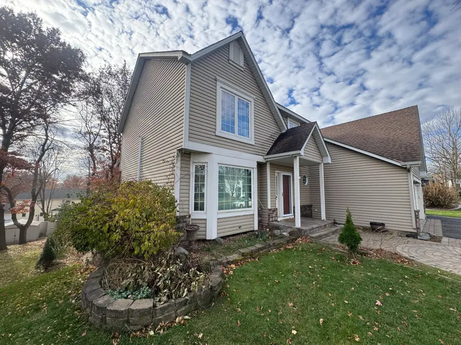 13558 Dellwood Way, Rosemount, MN 55068 - Image #2