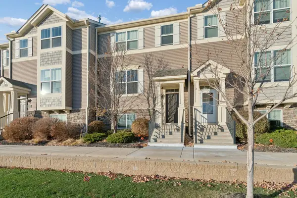 8961 SW Village Loop, Chanhassen, MN 55317