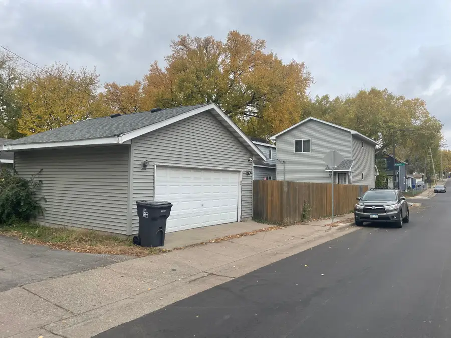 36 Winnipeg Avenue, Saint Paul, MN 55117 - Image #2