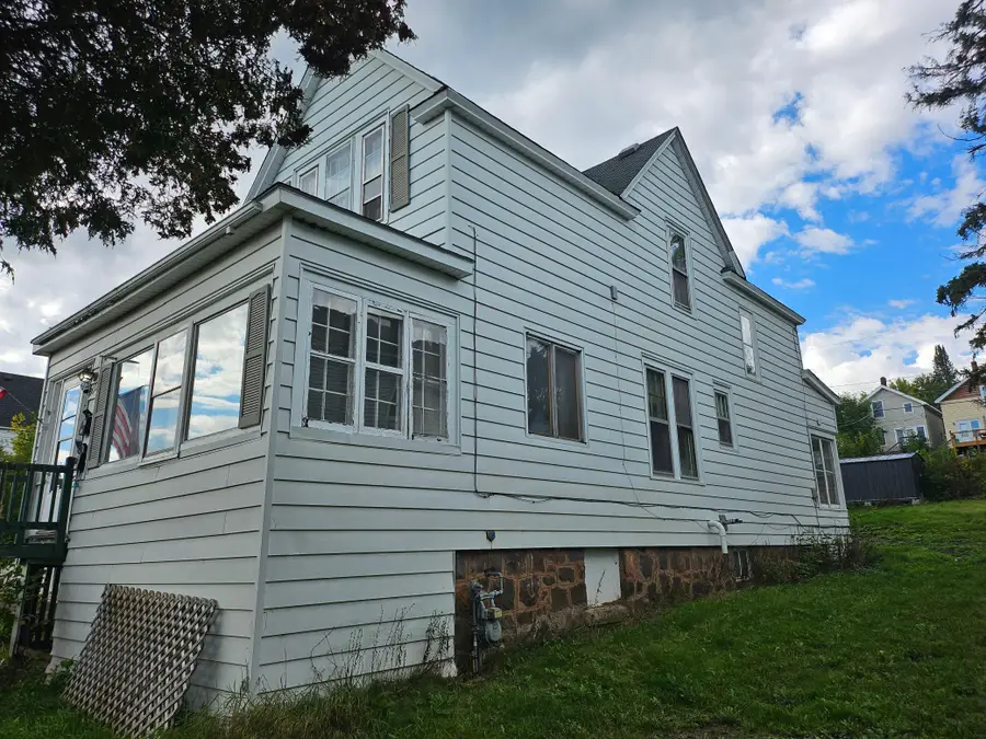 917 E 7th Street, Duluth, MN 55805 - Image #2