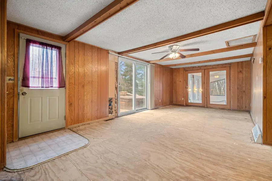 989 Island Drive, Star Prairie Town, WI 54025 - Image #3