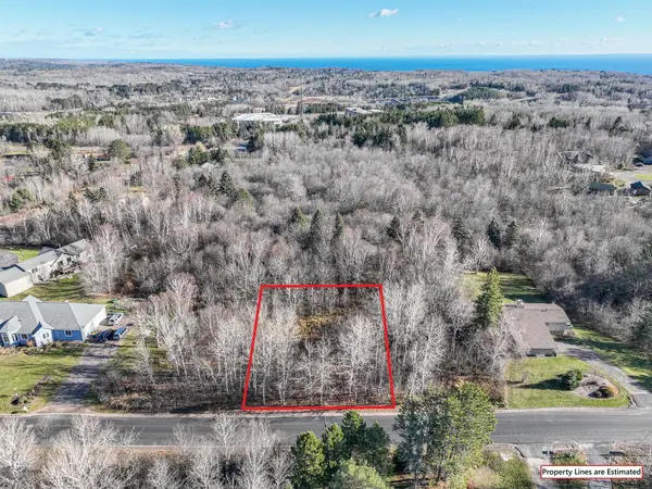 20xx Stanford Avenue, Duluth, MN 55811