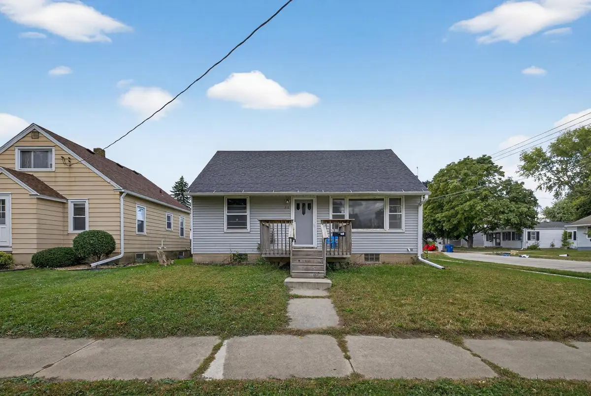 317 15th Avenue Ne, Rochester, MN 55906 - Image #1