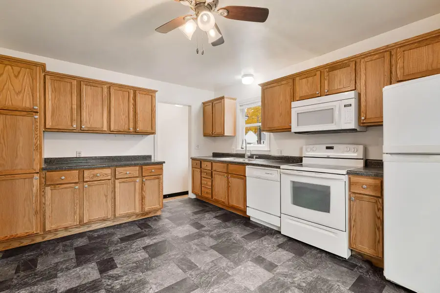 1605 6th Street Se, Austin, MN 55912 - Image #2