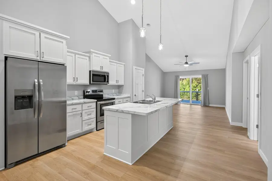 340 21st Avenue Sw, Cambridge, MN 55008 - #3