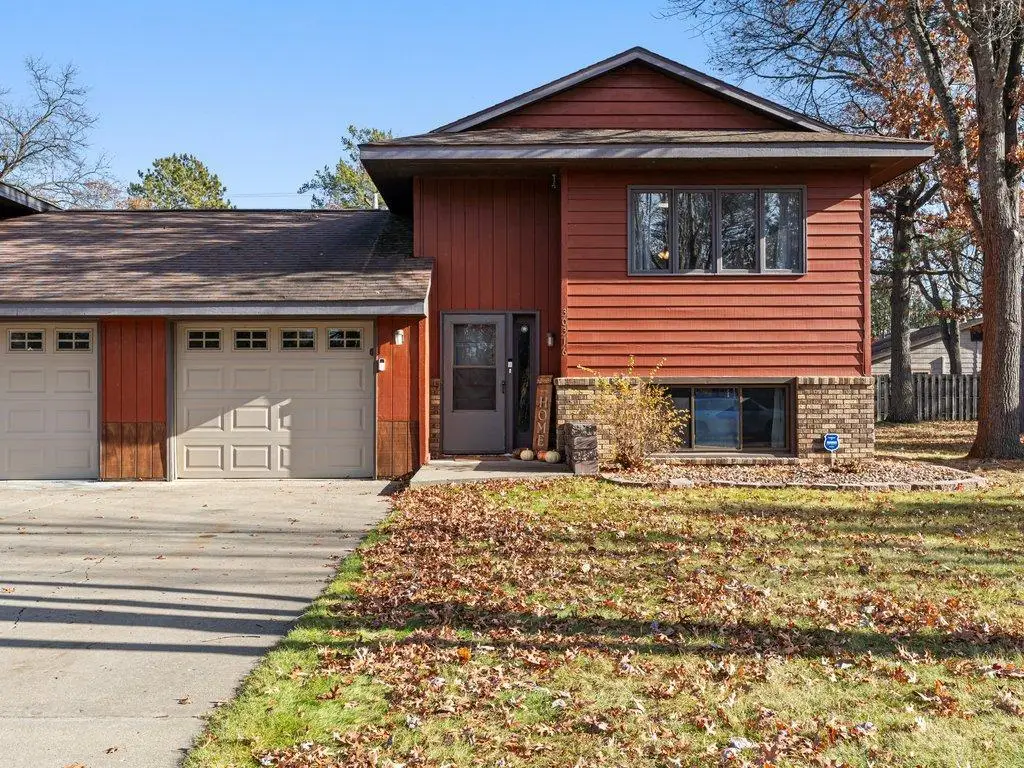 30316 N Spruce Drive, Breezy Point, MN 56472 - Image #1