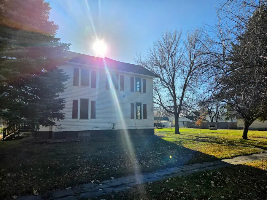 109 3rd Street E, Ada, MN 56510 - Image #3