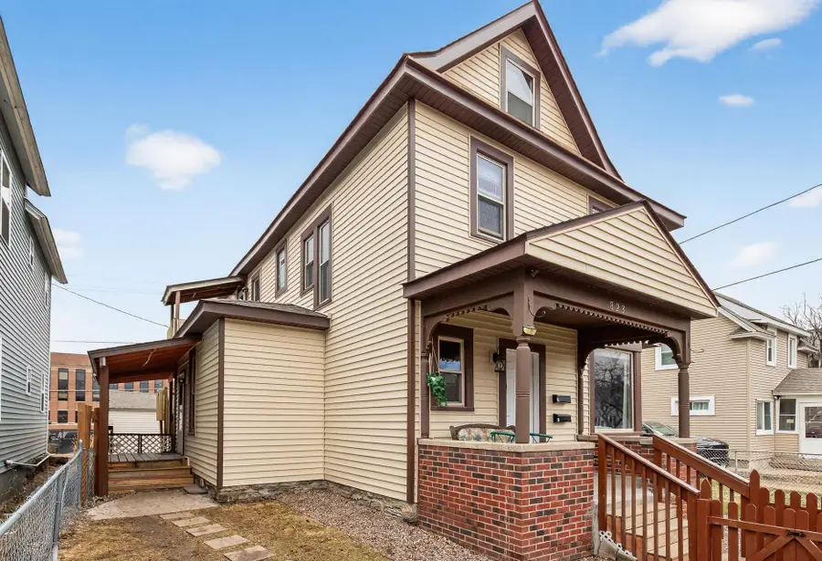 823 Hardenbergh Place, Saint Paul, MN 55117 - #2