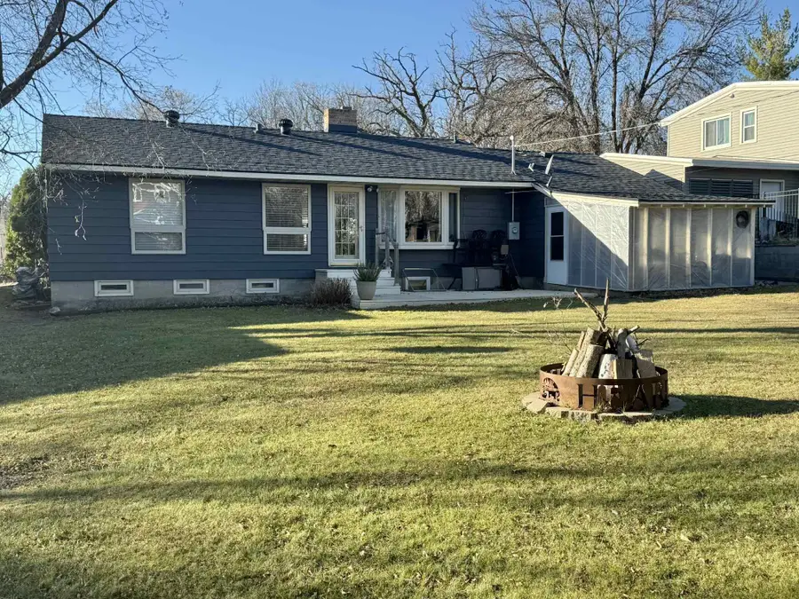 1129 Minnesota Avenue, Detroit Lakes, MN 56501 - Image #2