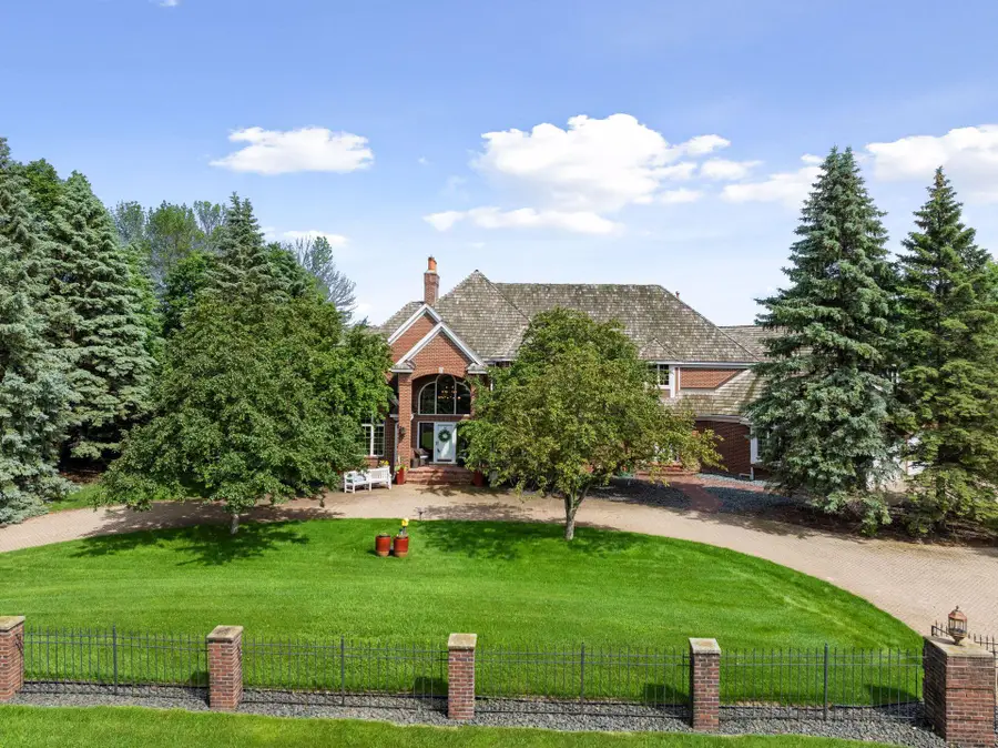 10 Apple Orchard Court, Dellwood, MN 55110 - #3