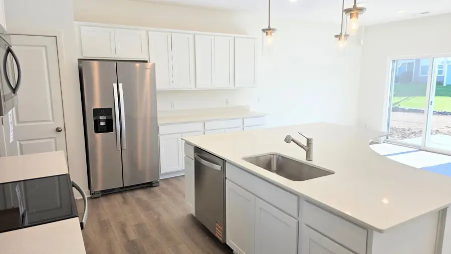 4744 Airlake Curve, Woodbury, MN 55129 - Image #2