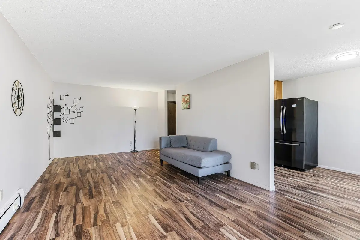 4101 Parklawn Avenue #104, Edina, MN 55435 - Image #1