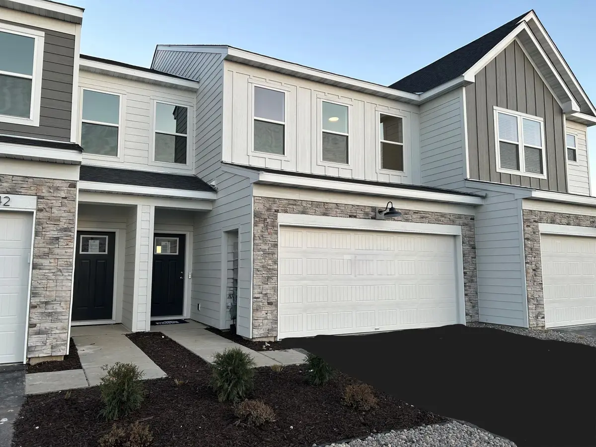 17944 Genoa Drive, Lakeville, MN 55044 - Image #1