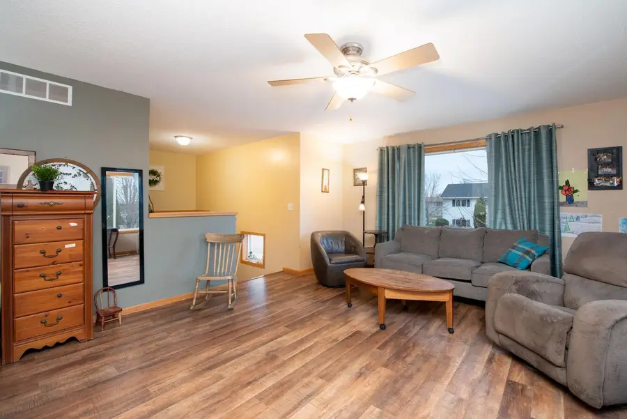 1006 Wettergren Street, Saint Peter, MN 56082 - Image #3