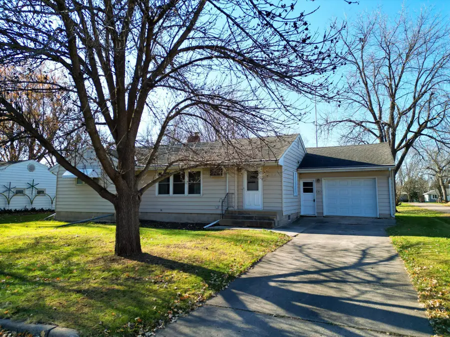 530 3rd Street E, Hector, MN 55342 - Image #2