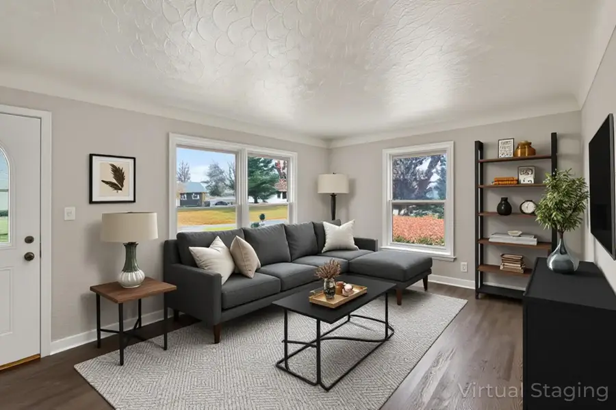 2057 Giesmann Street, Roseville, MN 55113 - Image #2