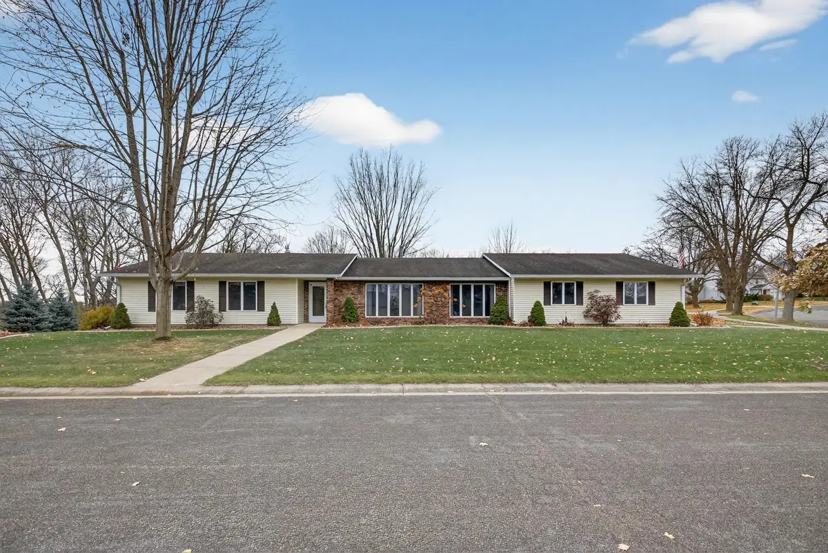 4116 Manor View Drive Nw, Rochester, MN 55901 - Image #1