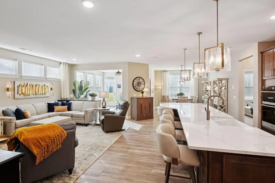 934 Goldfinch Street, Chaska, MN 55318 - Image #3