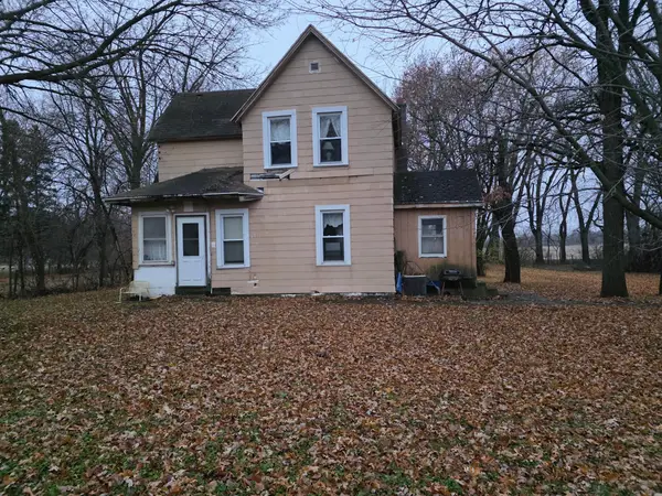 18046 540th Avenue, Austin Twp, MN 55912