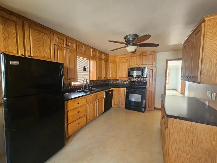 403 Broadway Avenue, Lakefield, MN 56150 - Image #3