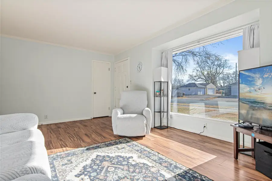 203 Moreland Avenue E, West Saint Paul, MN 55118 - Image #3