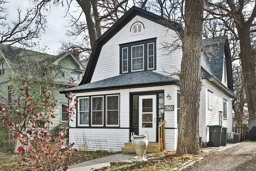 609 Oak Lane, Albert Lea, MN 56007 - Image #3