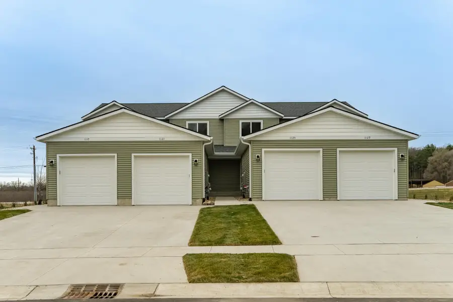 1117 Century Village Lane Ne, Rochester, MN 55906 - Image #2