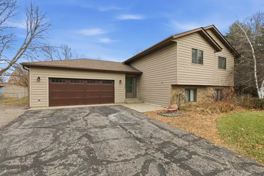 5707 Cardinal Court, Saint Cloud, MN 56303 - Image #2