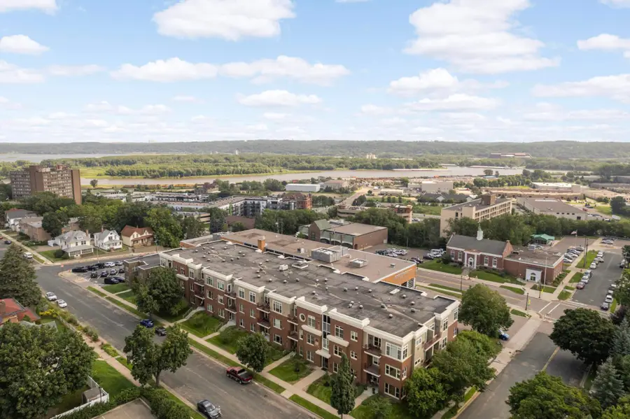 100 4th Avenue N #112, South Saint Paul, MN 55075 - #2